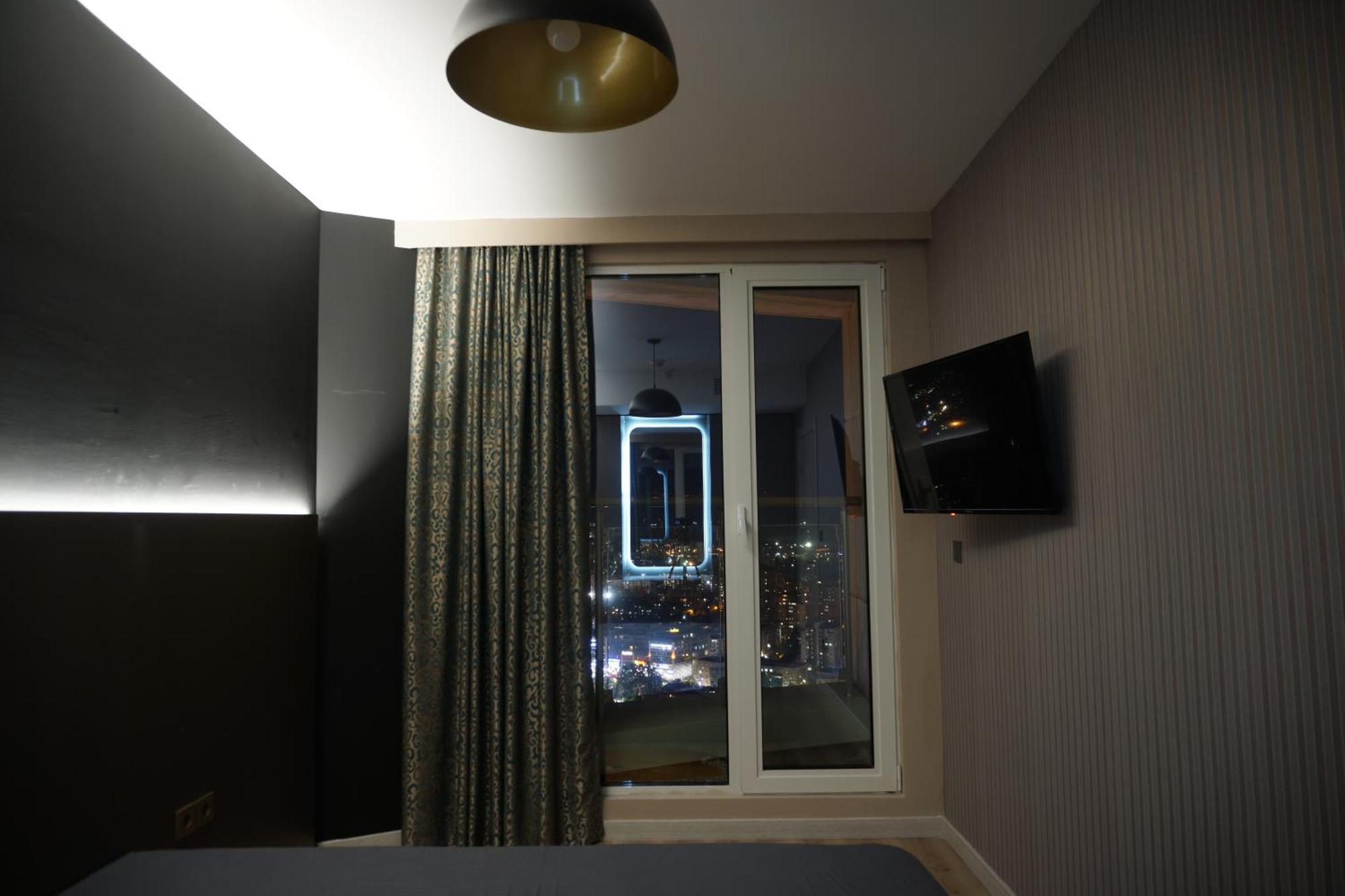 Royal Kate Spa Included, 32Nd Floor Скопие Екстериор снимка